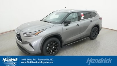 New 2025 Toyota Highlander Limited