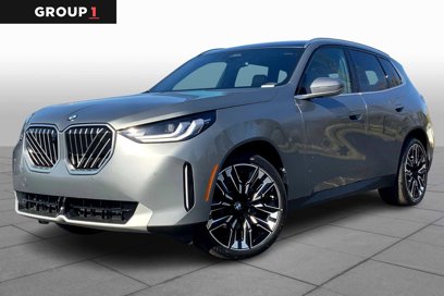 New 2025 BMW X3 xDrive30i w/ Premium Package