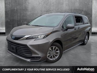 Certified 2024 Toyota Sienna LE