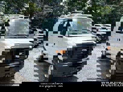 Used 2014 Ford E-150 and Econoline 150 w/ Power Group