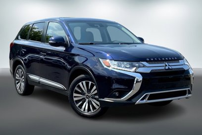 Used 2020 Mitsubishi Outlander ES