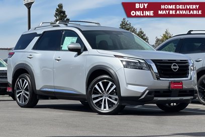 New 2025 Nissan Pathfinder Platinum