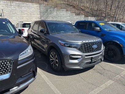 Certified 2022 Ford Explorer ST-Line w/ Class IV Trailer Tow Package