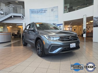 Certified 2024 Volkswagen Tiguan SE