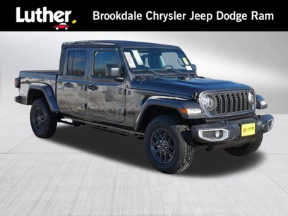 New 2025 Jeep Gladiator Sport