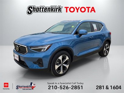 Used 2024 Volvo XC40 B5 Plus