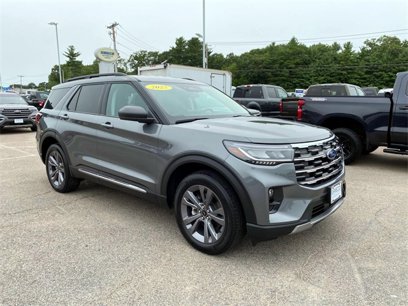 Used 2025 Ford Explorer Active w/ Active Comfort Package