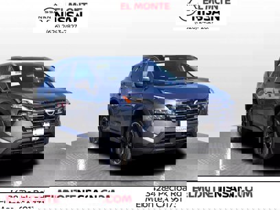 New 2025 Nissan Rogue SV w/ SV Premium Package