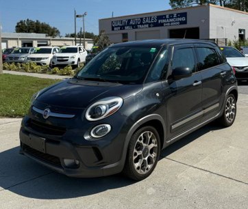 Used 2014 FIAT 500L Trekking w/ Popular Equipment Group