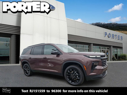 Used 2024 Chevrolet Traverse LT w/ Midnight/Sport Edition