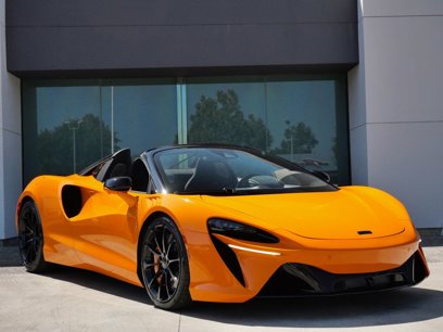 New 2025 McLaren Artura Spider
