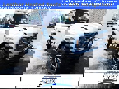 New 2025 Ford Bronco Badlands w/ Sasquatch Package