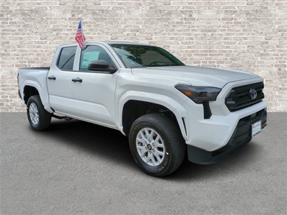 New 2025 Toyota Tacoma SR
