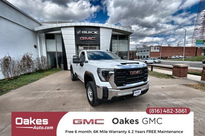 Used 2024 GMC Sierra 2500 Pro w/ Convenience Package