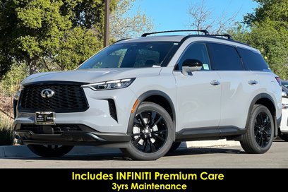 New 2025 INFINITI QX60 Luxe w/ Black Edition