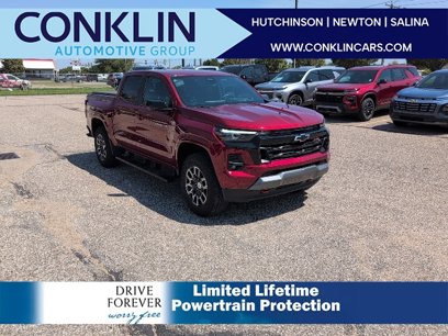 Used 2024 Chevrolet Colorado Z71 w/ Z71 Convenience Package 2