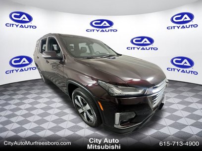 Used 2022 Chevrolet Traverse LT w/ LT Premium Package