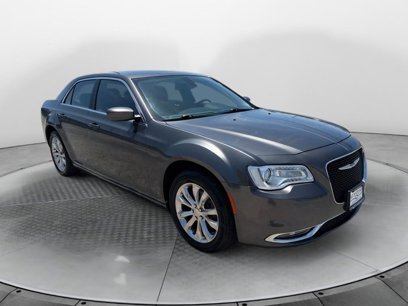 Used 2019 Chrysler 300 Touring w/ Driver Convenience Group