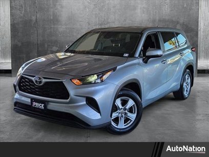 Used 2023 Toyota Highlander L