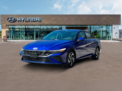 New 2025 Hyundai Elantra Limited