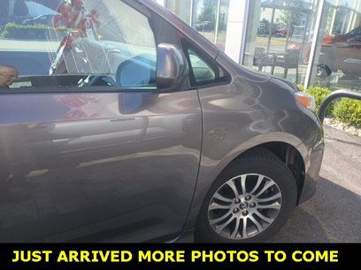 Used 2019 Toyota Sienna XLE