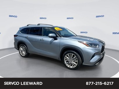 Used 2024 Toyota Highlander Platinum