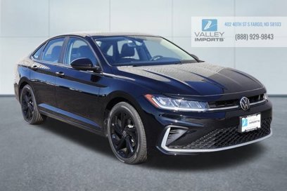 New 2025 Volkswagen Jetta SE