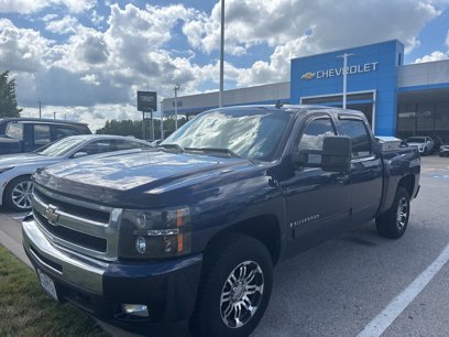 Used 2009 Chevrolet Silverado 1500 LT w/ Exterior Plus Package