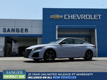 Used 2023 Nissan Altima 2.5 SR