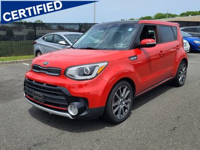 Used 2018 Kia Soul ! w/ Tech Package
