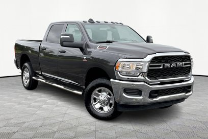 Used 2024 RAM 2500 Tradesman w/ Chrome Appearance Group