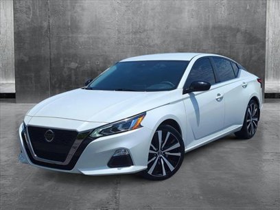 Used 2022 Nissan Altima 2.5 SR