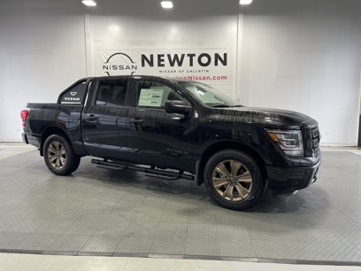 New 2024 Nissan Titan SV w/ SV Bronze Edition Package
