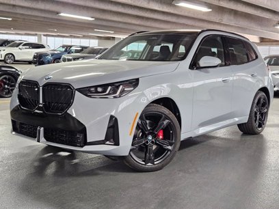 New 2025 BMW X3 xDrive30 w/ Premium Package