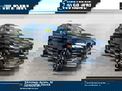 New 2026 Volvo V60 B5 Cross Country Ultra w/ Protection Package Premier