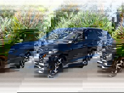 New 2025 Volkswagen Tiguan SE
