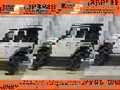Used 2023 Jeep Wrangler Unlimited w/ 8.4" Radio Group
