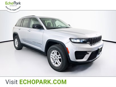 Used 2024 Jeep Grand Cherokee Laredo