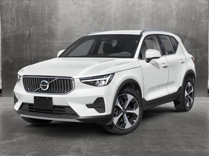 New 2025 Volvo XC40 B5 Plus w/ Protection Package Premier