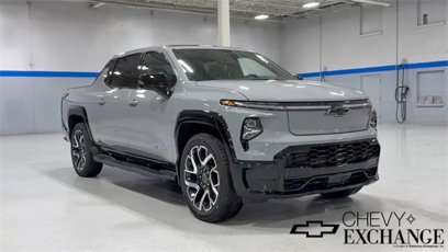 New 2025 Chevrolet Silverado EV RST