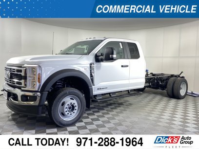 New 2025 Ford F550 4x4 SuperCab Super Duty