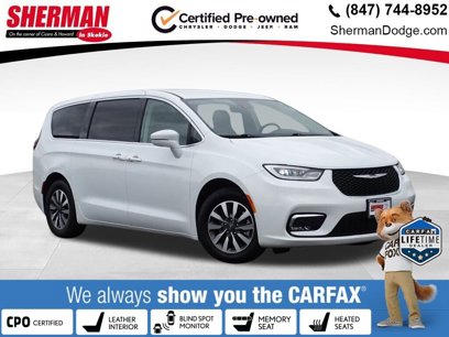 Certified 2022 Chrysler Pacifica Touring-L