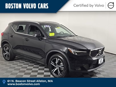 Certified 2025 Volvo XC40 B5 Core