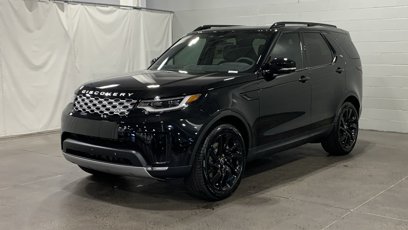 New 2025 Land Rover Discovery S