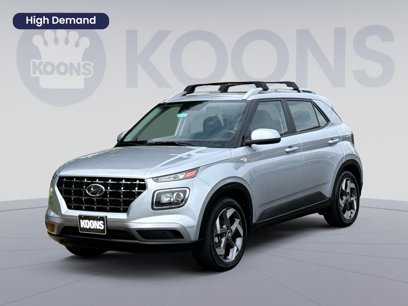 Certified 2022 Hyundai Venue SEL w/ Cargo Package