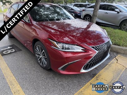 Certified 2025 Lexus ES 350 w/ Premium Package