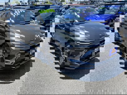 Certified 2025 Hyundai Sonata SE