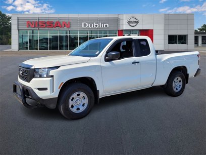 Used 2023 Nissan Frontier S w/ Tow Package