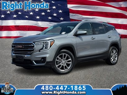 Used 2024 GMC Terrain SLT