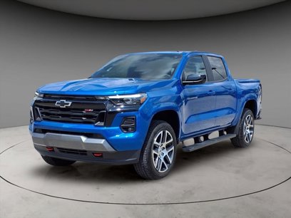 Used 2023 Chevrolet Colorado Z71 w/ Z71 Convenience Package 2